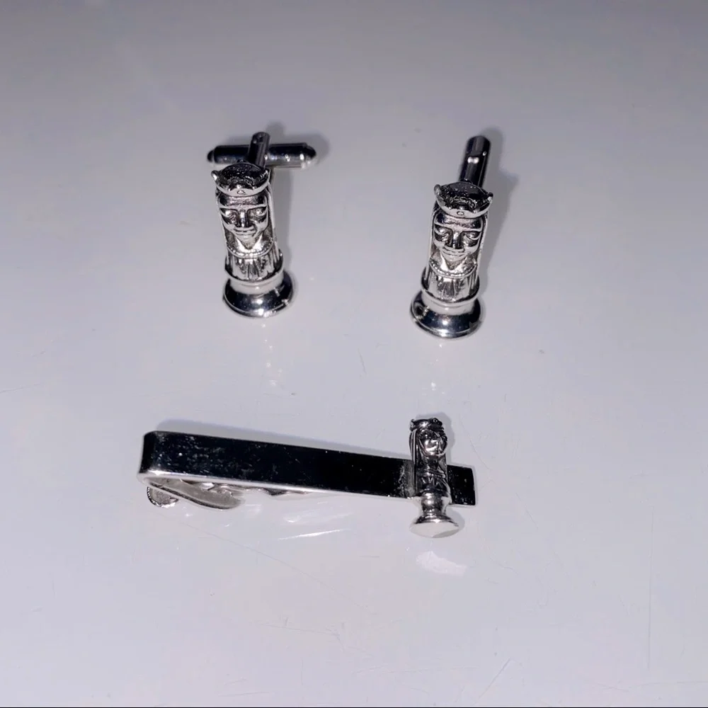 Shields silver cuff links &‎ matching tie clip